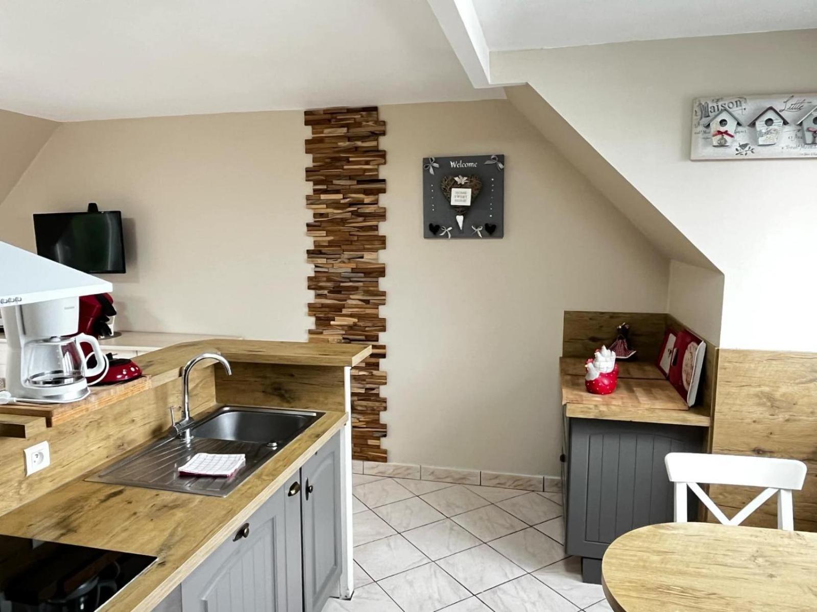 Chez Fifille Appartement Dans Honfleur Parking Prive Exteriör bild